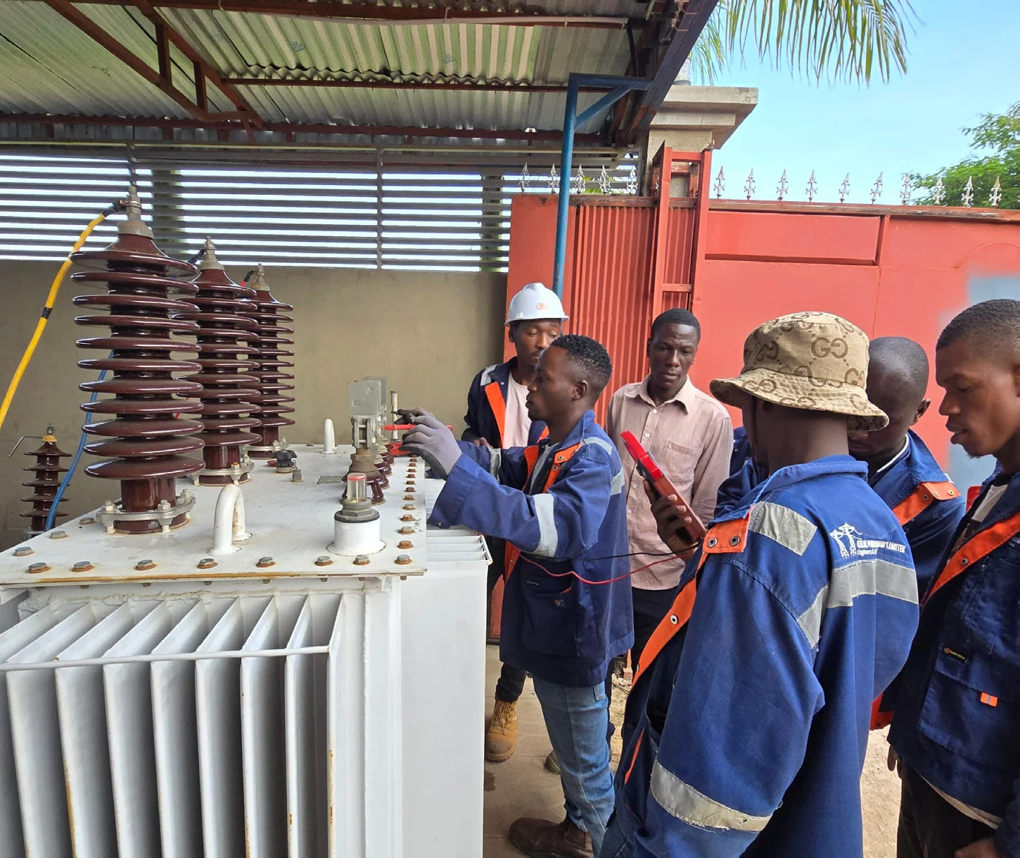 KELM transformer maintenance team on site